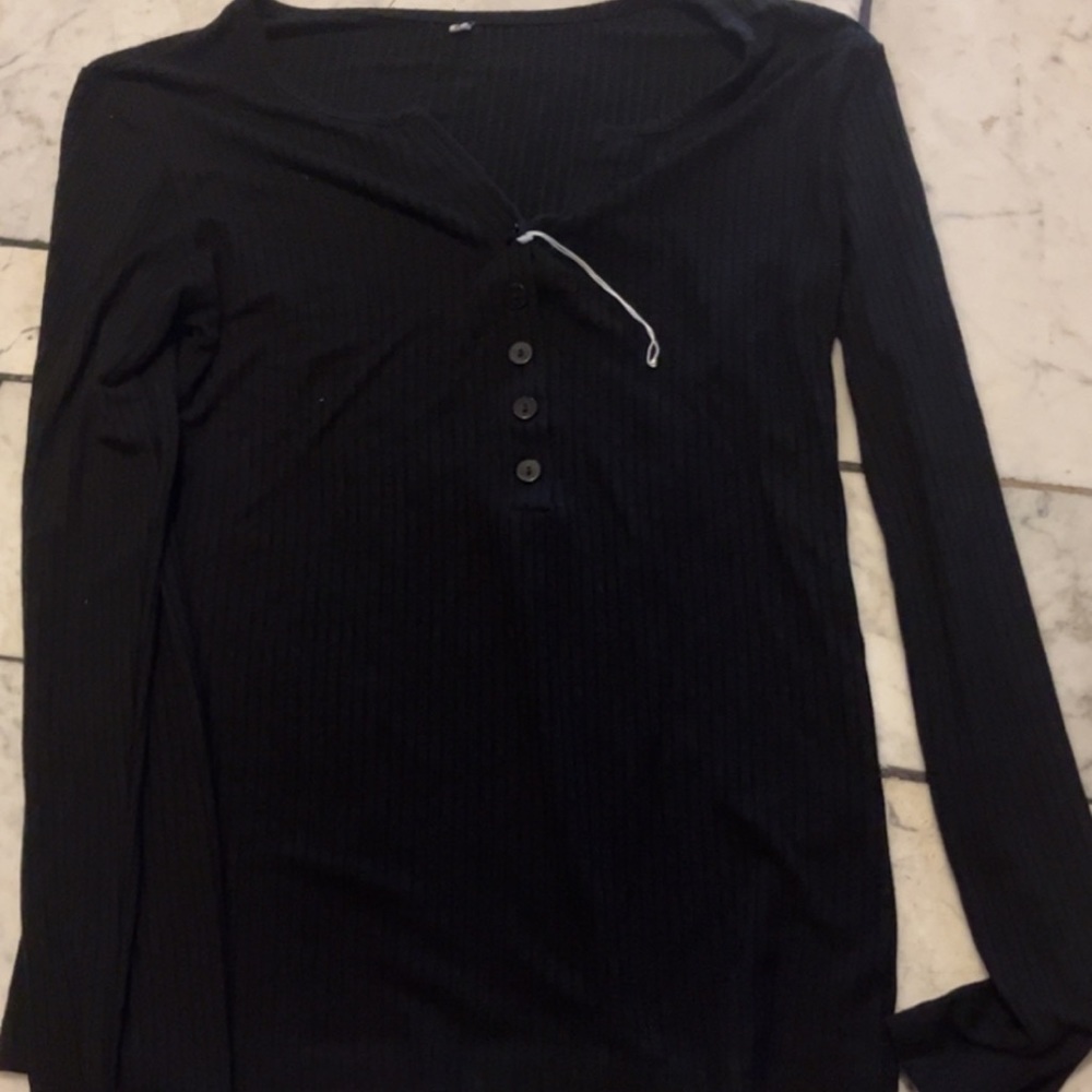 Black long sleeve shirt